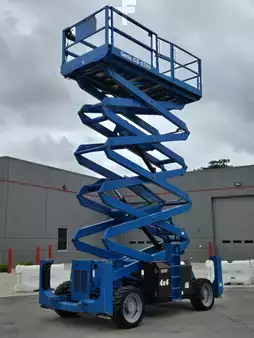 Montacargas Todo Terreno 2015  Genie GS-5390RT (8)
