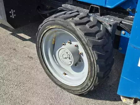Montacargas Todo Terreno 2015  Genie GS-5390RT (11)