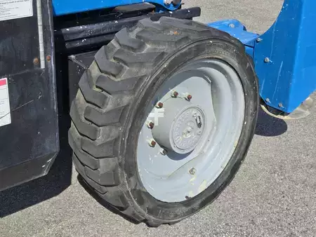 Montacargas Todo Terreno 2015  Genie GS-5390RT (12)