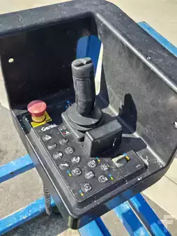 Montacargas Todo Terreno 2015  Genie GS-5390RT (13)