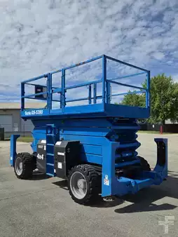 Montacargas Todo Terreno 2016  Genie GS-5390RT (5)