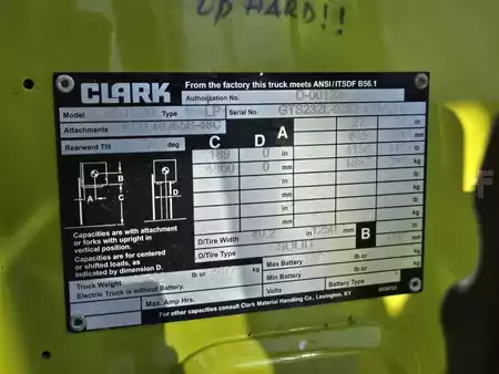 Propane Forklifts 2023  Clark GTS30 (15)