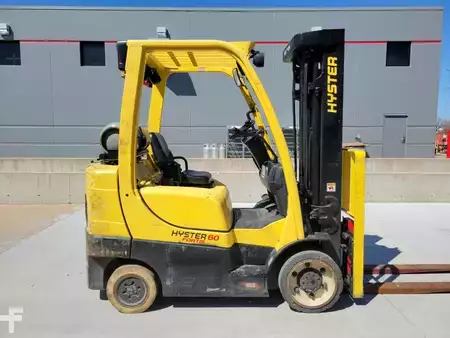 Propane Forklifts 2016  Hyster S60FT (6)