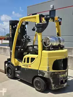 Propane Forklifts 2018  Hyster S60FT (2)