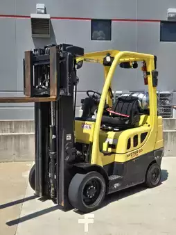 Propane Forklifts 2018  Hyster S60FT (7)
