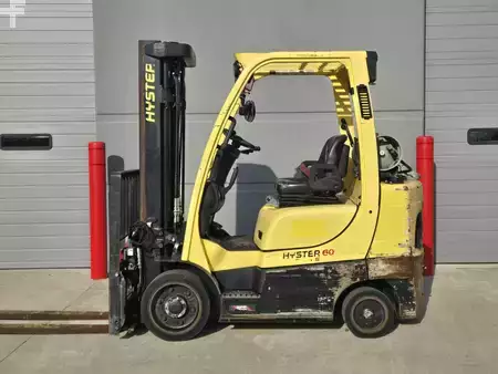 Propane Forklifts 2021  Hyster S60FT (1)
