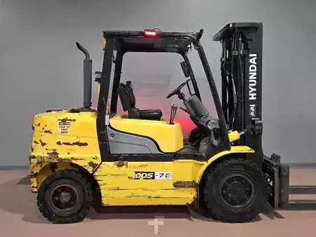Montacargas diésel 2013  Hyundai 40DS-7E (6)