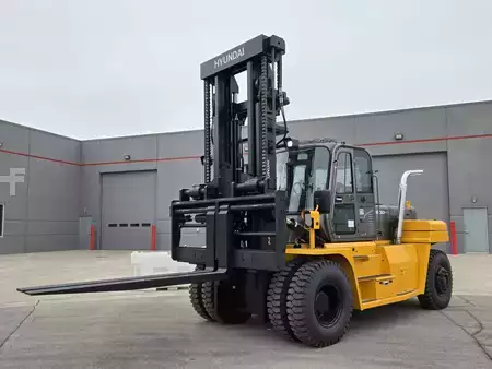 Diesel Forklifts 2026  Hyundai 160D-9 (7)