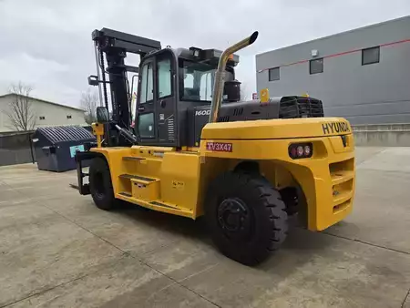 Diesel Forklifts  Hyundai 160D-9 (2)