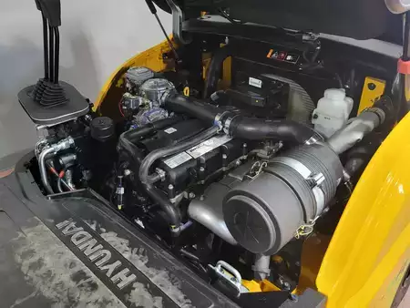 Propane Forklifts 2023  Hyundai 25L-9A (14)