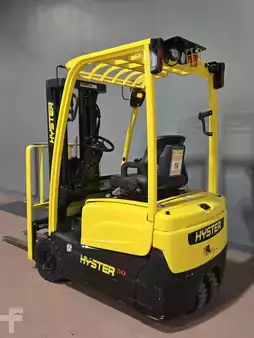 Turret Truck 2022  Hyster J30XNT (2)