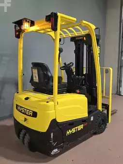 Turret Truck 2022  Hyster J30XNT (5)
