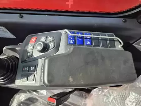 Manipulador Telescópico fijo 2024  Manitou MHT 10135 ST5 (15)