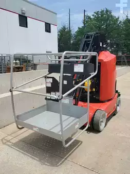 Montacargas Eléctrico (4 ruedas) 2020  Genie GR-26J (3)