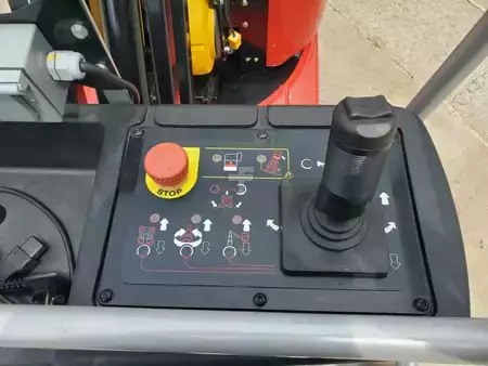 4-Wheel Electric 2020  Manitou VJR26 (11)