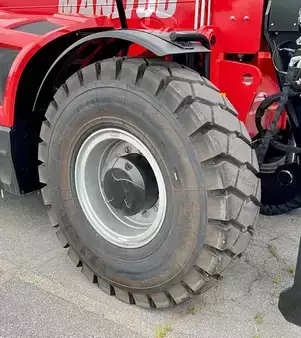 Manipulador Telescópico fijo 2026  Manitou MHT 10200 ST5 (10)
