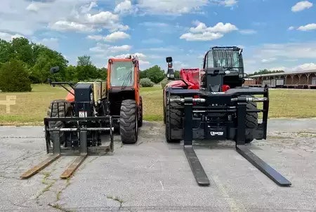 Manipulador Telescópico fijo 2026  Manitou MHT 10200 ST5 (25)