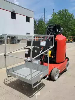 Montacargas Eléctrico (4 ruedas) 2020  Genie GR-26J (3)