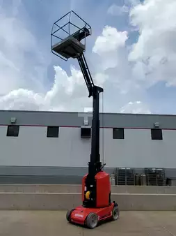 Montacargas Eléctrico (4 ruedas) 2020  Genie GR-26J (8)