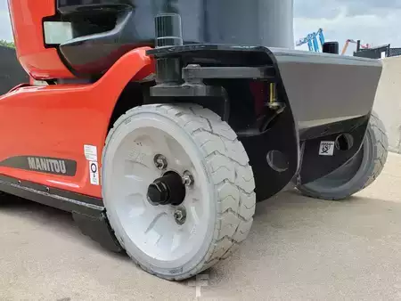 4-Wheel Electric 2020  Manitou VJR26 (10)