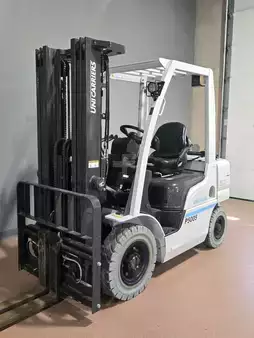 Montacargas GLP 2023  Unicarriers MP1F2A25DV (3)