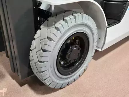 Montacargas GLP 2024  Unicarriers MP1F2A25DV (9)