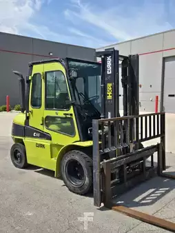 Diesel Forklifts 2021  Clark C40D (4)