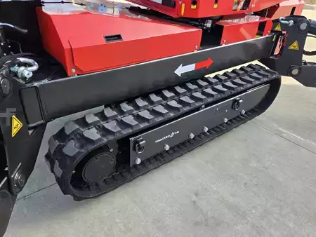 Other 2025  TRACKED LIFTS 27.14 (8)