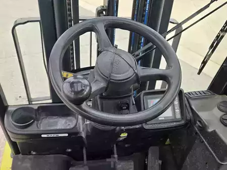 Diesel Forklifts 2022  Clark S25D (10)