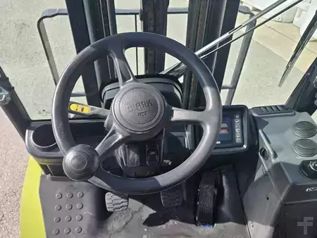 Diesel Forklifts 2022  Clark S30D (11)