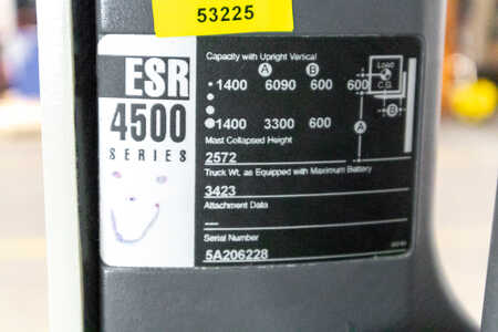 Reachtrucks 2006  Crown ESR 4500 1,4 (9)