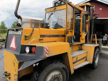 Dieselový VZV 1987  Svetruck 1260 (2)