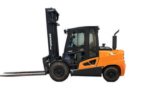 Diesel gaffeltruck 2020  Doosan D55C-9 (1)