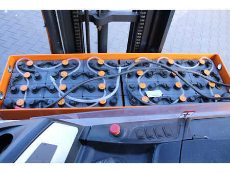 Retráctil 2016  Still FM-X14 reachtruck elektrische triplex sideshift freelift (12)