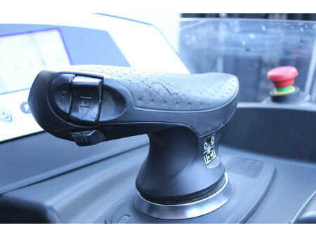 Retráctil 2016  Still FM-X14 reachtruck elektrische triplex sideshift freelift (11)