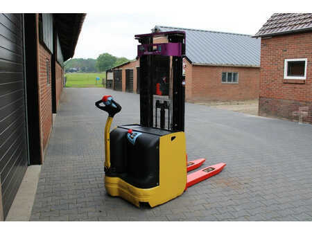 Pallet Stackers 2008  Hyster s1,6 stapelaar elektrische met freeilift accubj 2020 (5)