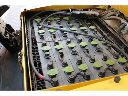 3-wiel elektrische heftrucks 2013  Hyster J1,8 heftruck elektrische met 3-delige mast sideshift maar 1500 uur (8) 