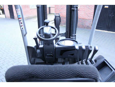 Electric - 4 wheels 2018  Still RX60-25 heftruck elektrische triplex sideshift lepelverstelling (12)