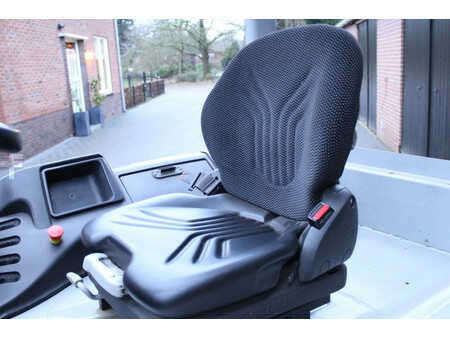 Electric - 4 wheels 2018  Still RX60-25 heftruck elektrische triplex sideshift lepelverstelling (13)
