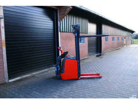 Linde L14AP stapelaar triplex