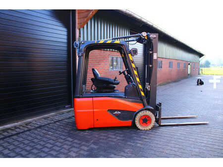 Linde E16 heftruck elektrische triplex freelift sideshift