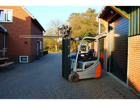 3-wiel elektrische heftrucks 2017  Still RX20 20 heftruck elektrische triplex accu 85% lepelverstelling sideshift (6)