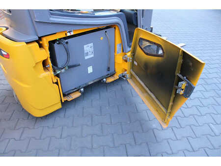Elektro tříkolové VZV 2019  Jungheinrich EFG220 heftruck elektrische freelift triplex sideshift (13)