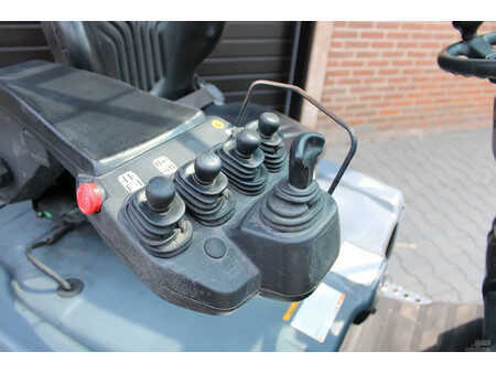 El Truck - 3-hjul 2018  Toyota 8fbe20t heftruck elektrische triplex lepelverstelling sideshift (16)