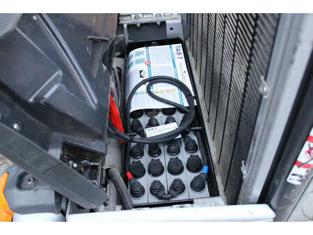 Ruční vysokozdvižný vozík 2016  Still exv16 stapelaar nieuwe accu elektrische triplex freelift (9)