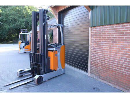 Retraky 2016  Still FM-X14 reachtruck elektrische triplex sideshift freelift (2)