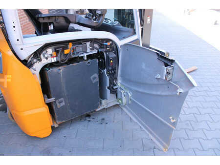 Elektro čtyřkolový VZV 2018  Still RX20 18 heftruck elektrische triplex sideshift lepelverstelling (10)