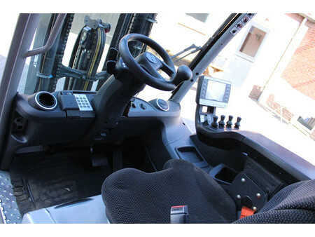 Elektro čtyřkolový VZV 2018  Still RX20 18 heftruck elektrische triplex sideshift lepelverstelling (11)