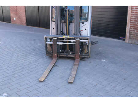 Elektro čtyřkolový VZV 2018  Still RX20 18 heftruck elektrische triplex sideshift lepelverstelling (7)