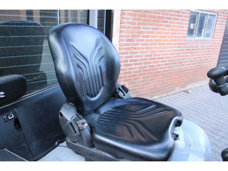 Sähkö - 3 pyör 2017  Still RX20 20 heftruck elektrische accu 88% triplex lepelverstelling sideshift (13)